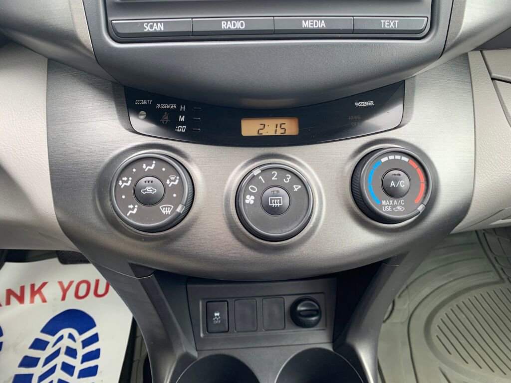 Used 2012 Toyota RAV4 4WD w/ Upgrade Value Pkg image 16