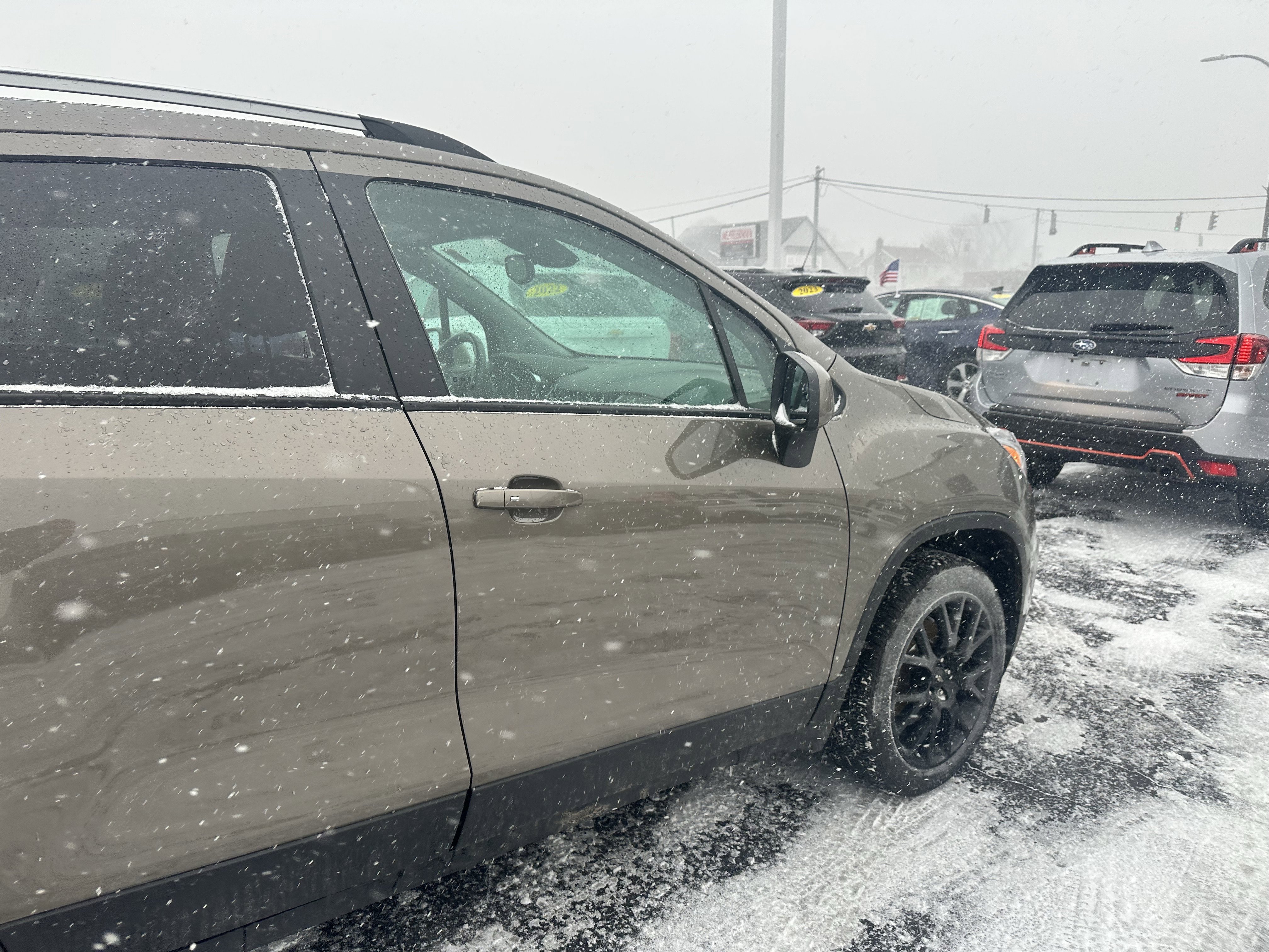 Used 2022 Chevrolet Trax LT w/ Premium Seat Package image 10