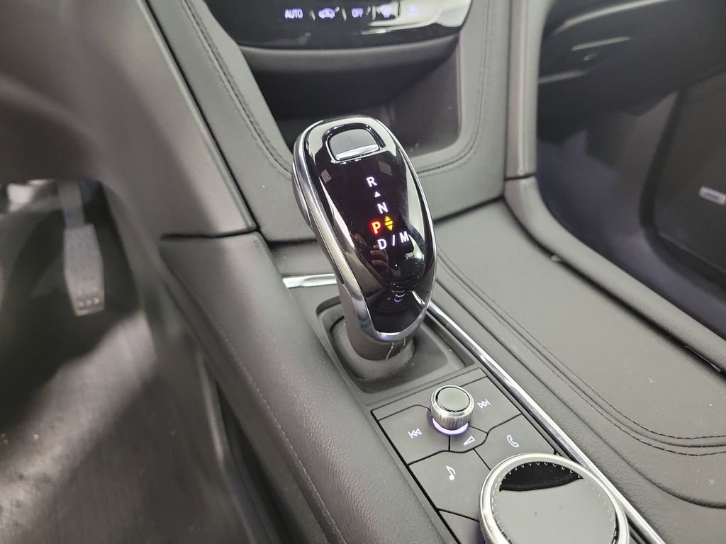 Certified 2024 Cadillac XT6 Luxury w/ LPO, Floor Liner Package image 30