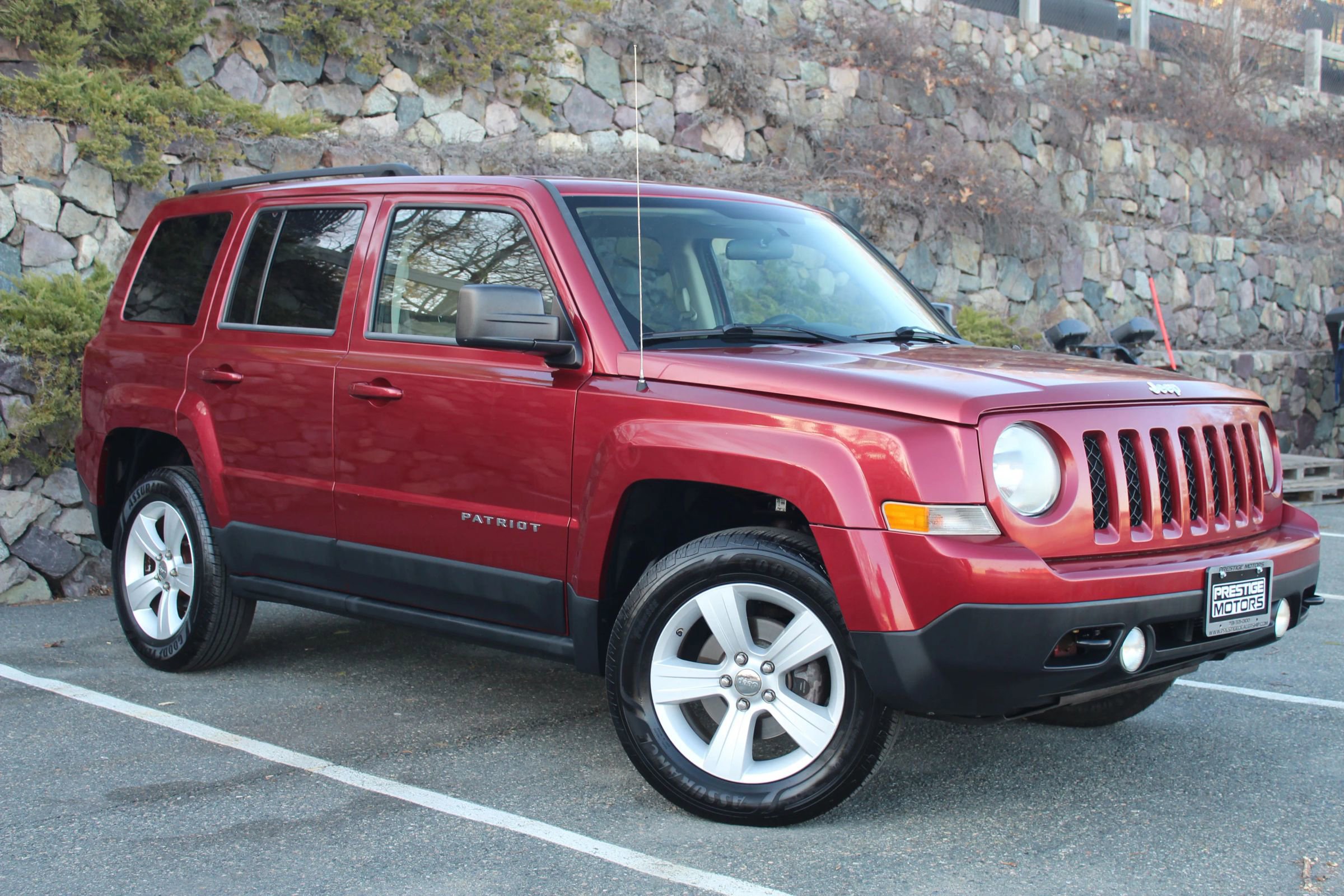 Used 2011 Jeep Patriot Sport w/ PWR Value Group AWD/4WD image 4