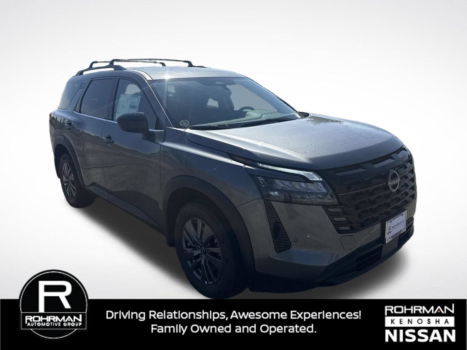 New 2026 Nissan Pathfinder SV w/ Cargo Package AWD/4WD image 9