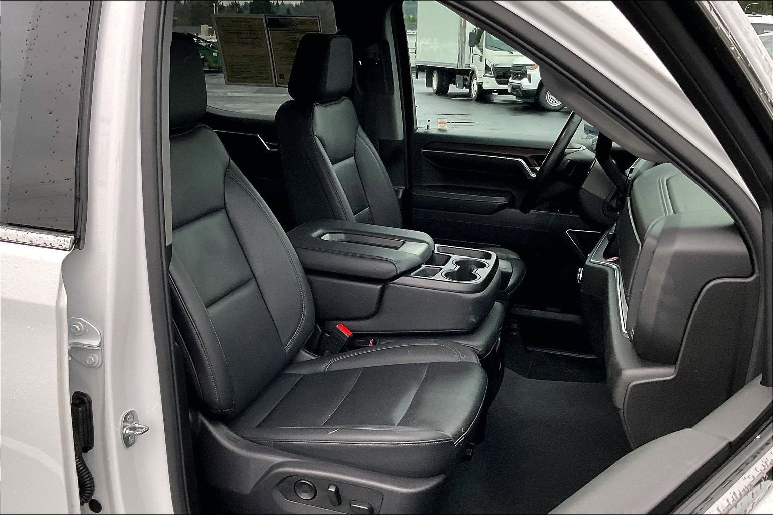 Used 2024 GMC Sierra 1500 SLT image 6