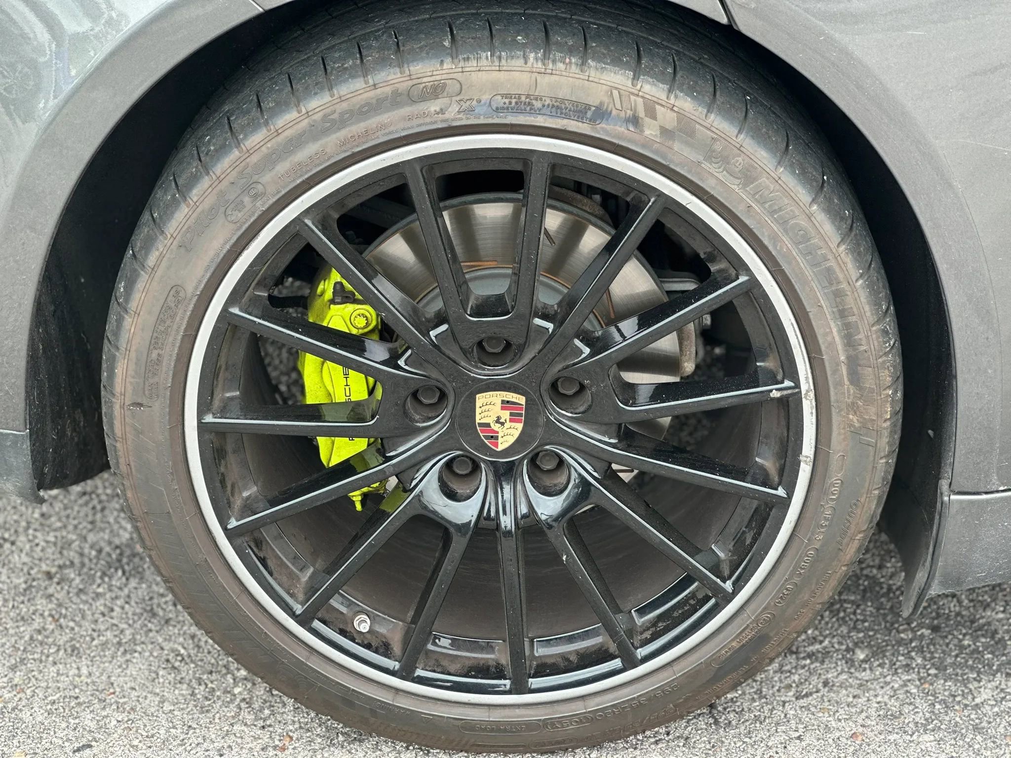 Used 2014 Porsche Panamera S image 26