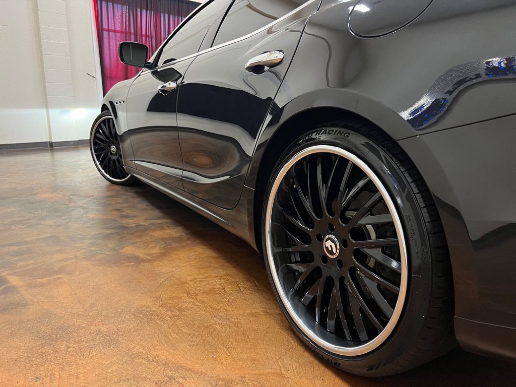Used 2014 Maserati Ghibli RWD image 48