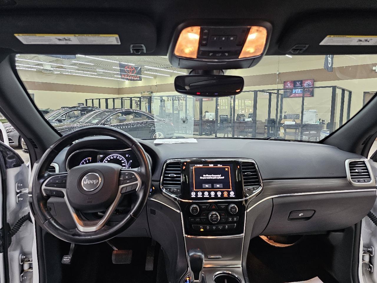 Used 2021 Jeep Grand Cherokee Limited RWD image 28