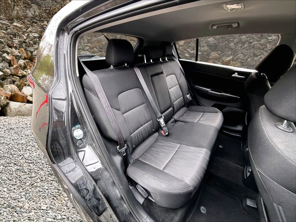 Used 2021 Kia Sportage LX AWD/4WD image 24