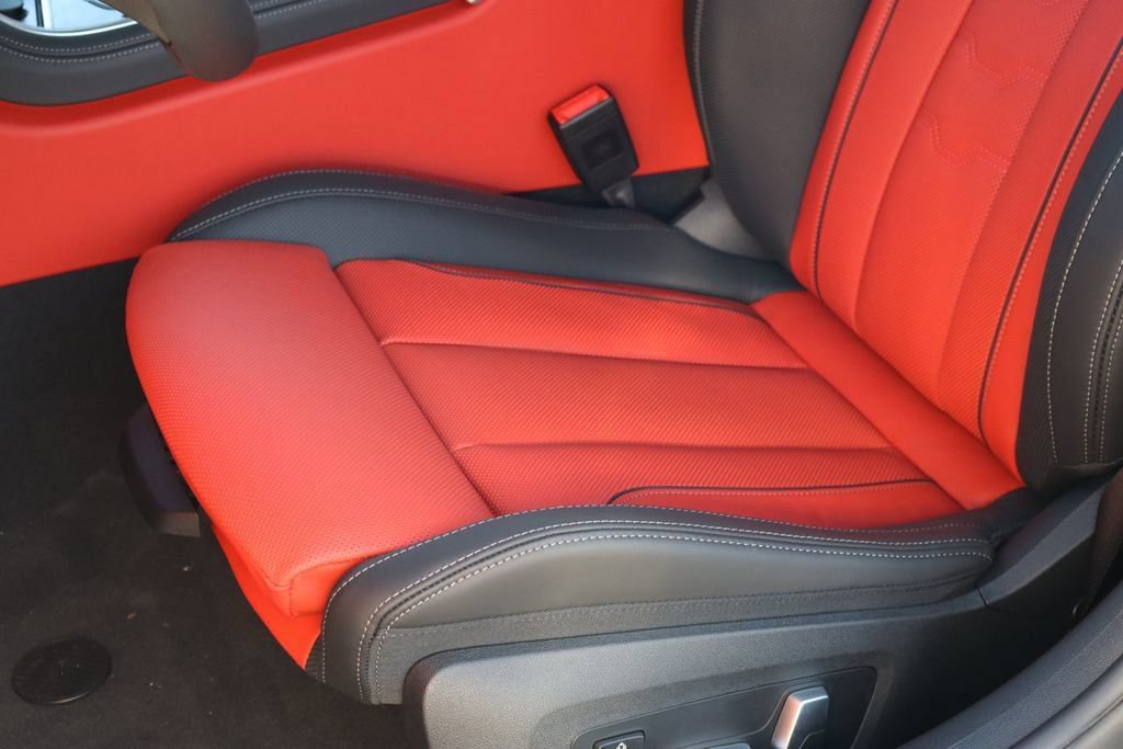 New 2026 BMW M850i xDrive AWD/4WD image 31