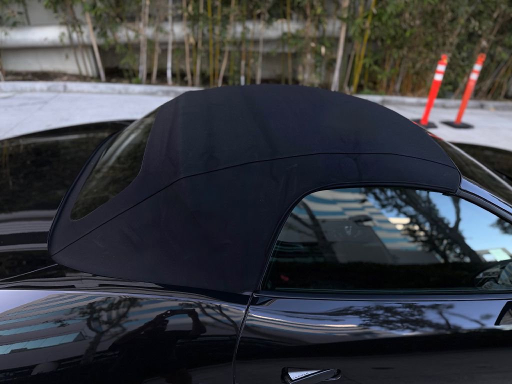 Used 2016 Jaguar F-TYPE R image 22