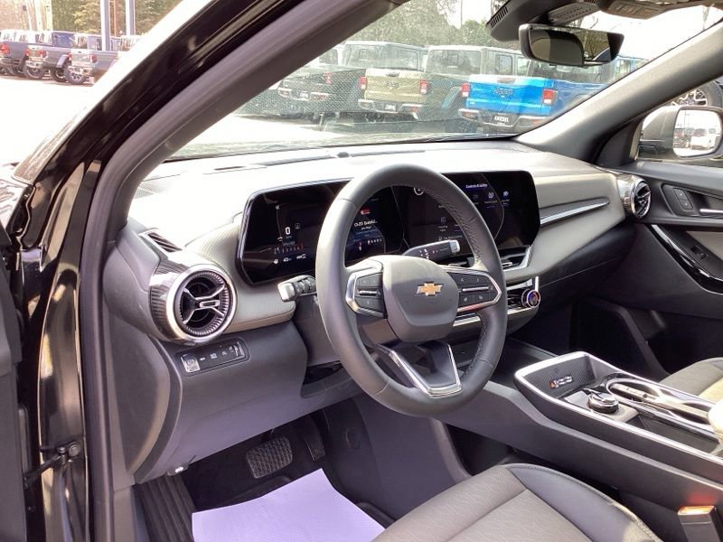 New 2026 Chevrolet Equinox LT w/ Convenience Package II image 28