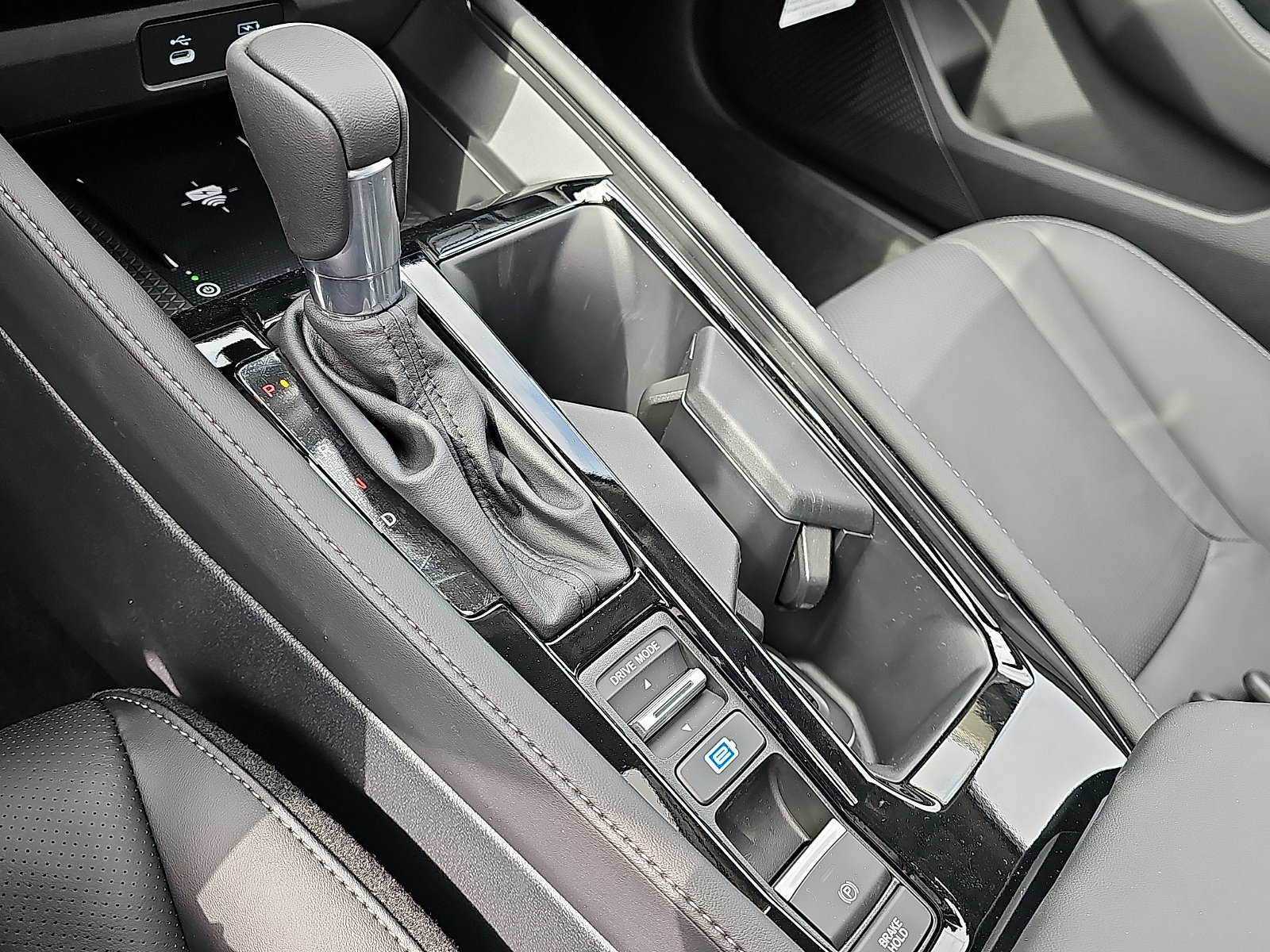 New 2026 Honda Accord Touring image 7