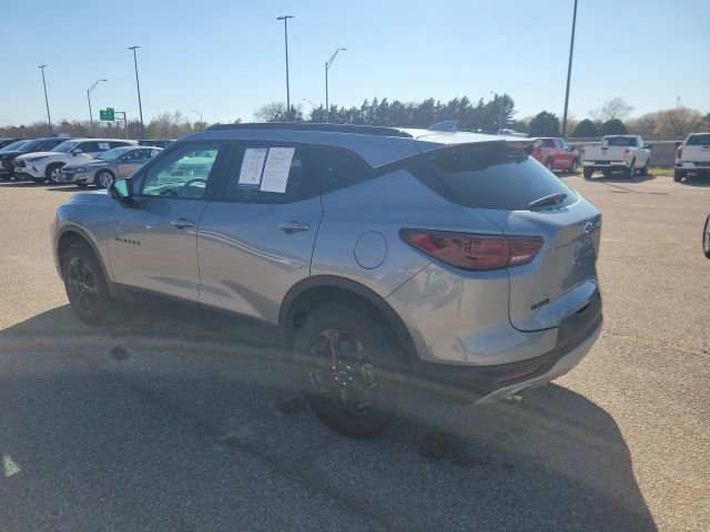 Used 2025 Chevrolet Blazer LT w/ Midnight/Sport Edition image 24