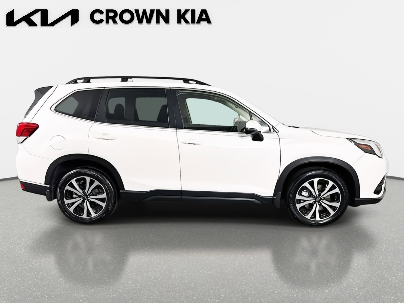 Used 2024 Subaru Forester Limited w/ POP Package 3 image 5