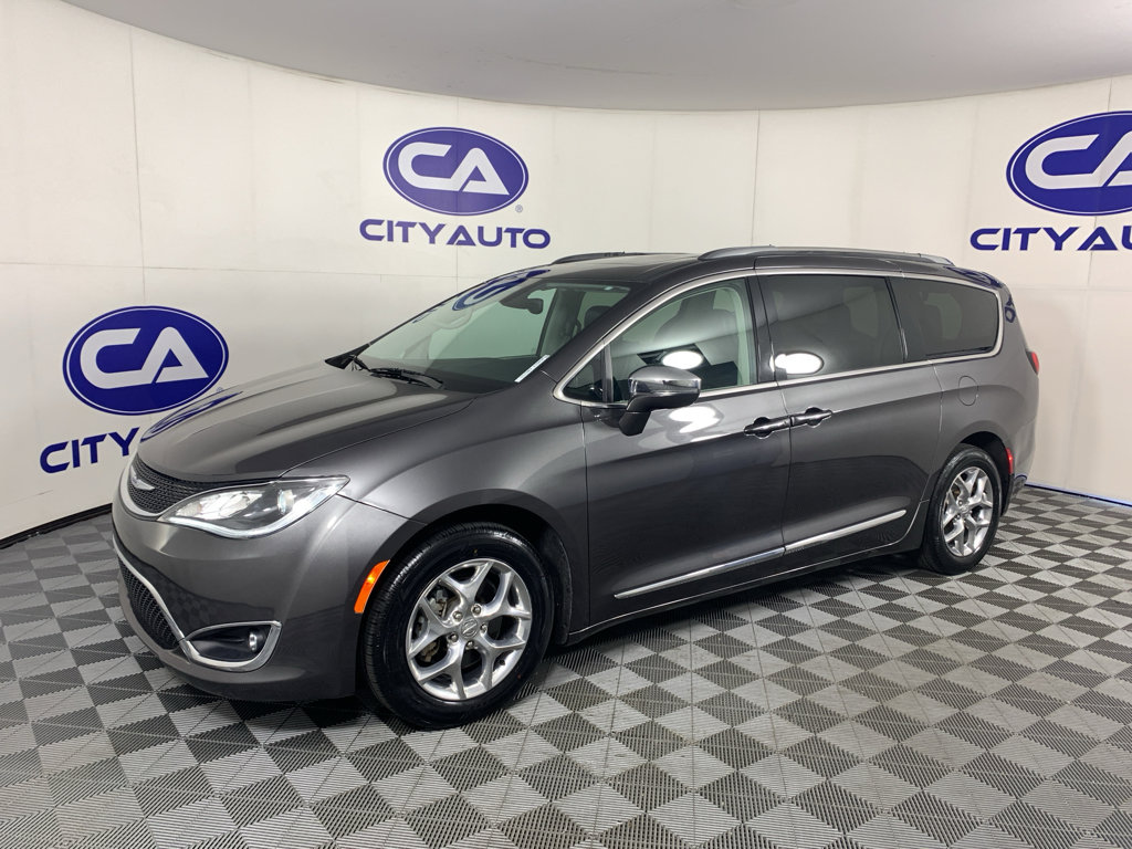 Used 2019 Chrysler Pacifica Limited FWD image 6