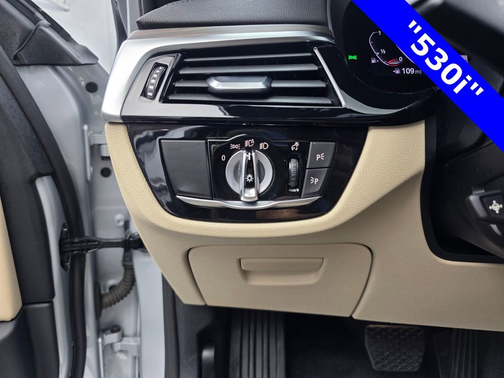 Used 2020 BMW 530i w/ Premium Package image 26