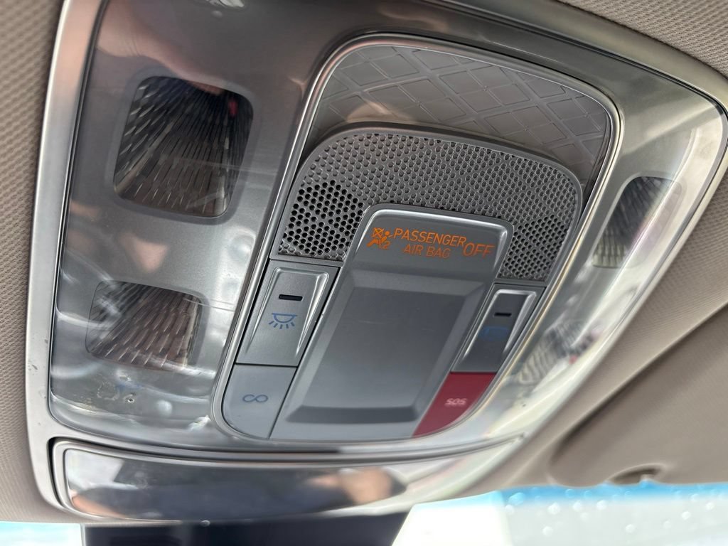 Used 2025 Genesis GV70 2.5T AWD/4WD image 31