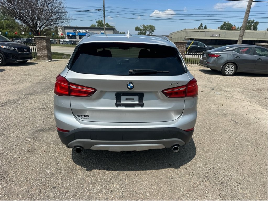 Used 2016 BMW X1 xDrive28i AWD/4WD image 4
