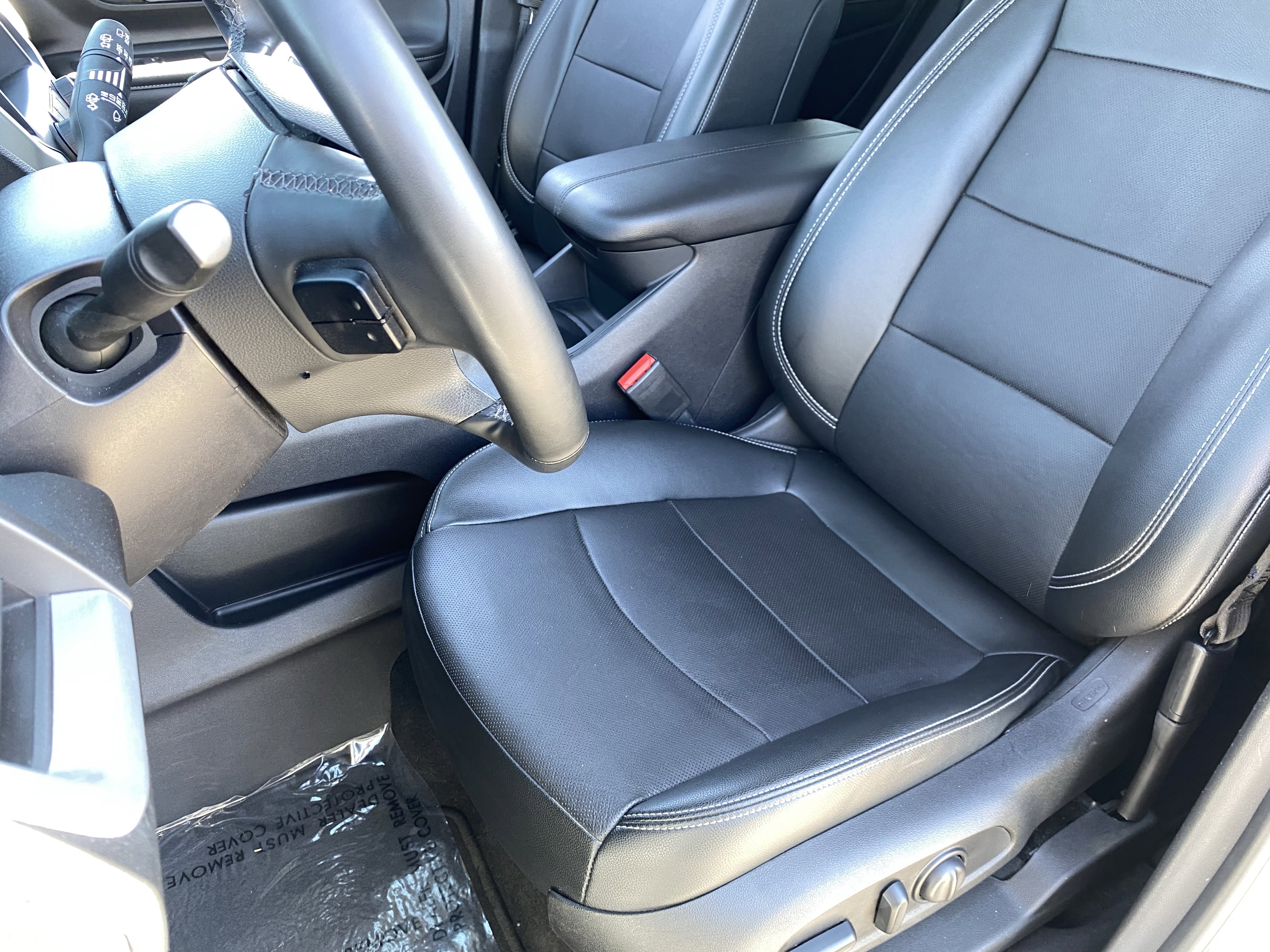 Used 2024 GMC Terrain SLT AWD/4WD image 16