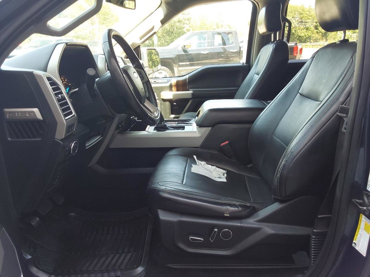 Used 2015 Ford F150 Lariat AWD/4WD image 23