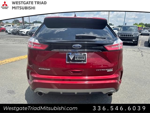 Used 2019 Ford Edge Titanium w/ Equipment Group 301A FWD image 11