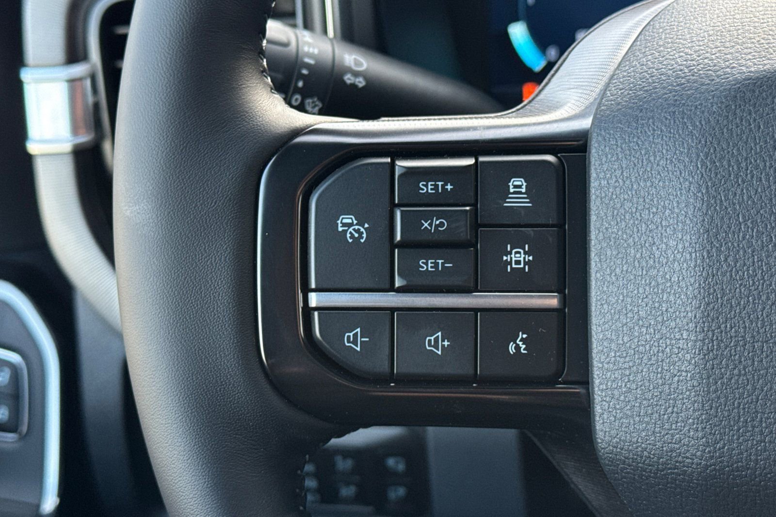 New 2026 Ford F350 Platinum image 26