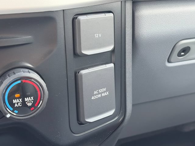 New 2026 Ford F550 4x4 Supercab Super Duty image 17