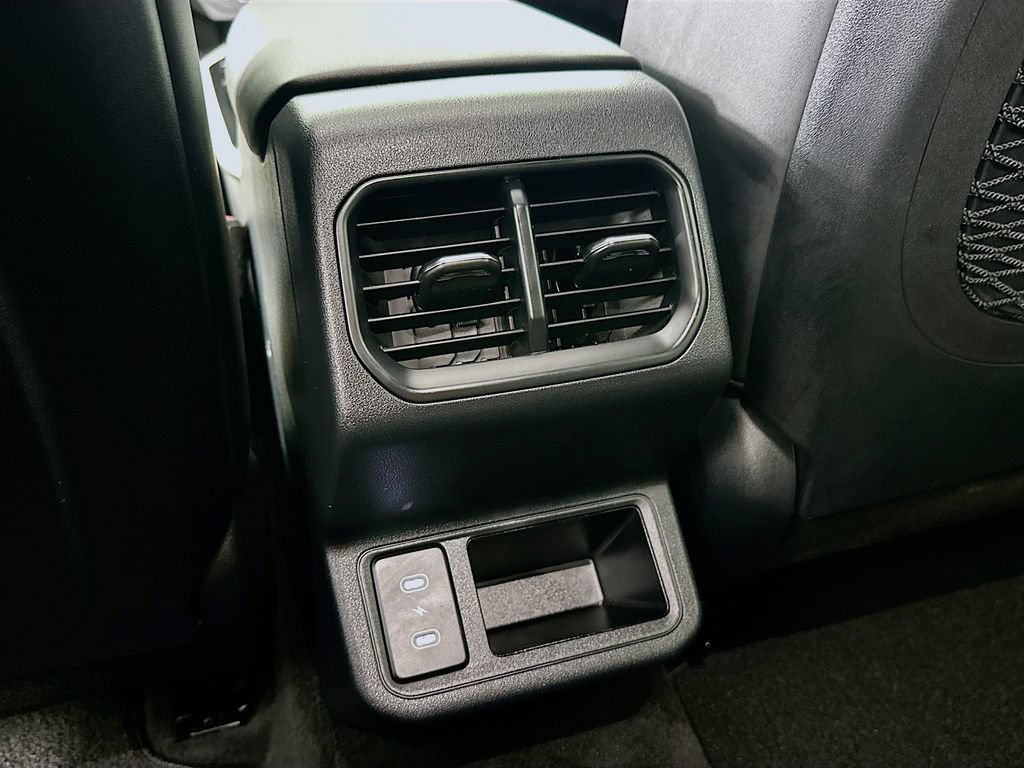 Used 2025 Kia K4 GT-Line Turbo FWD image 4