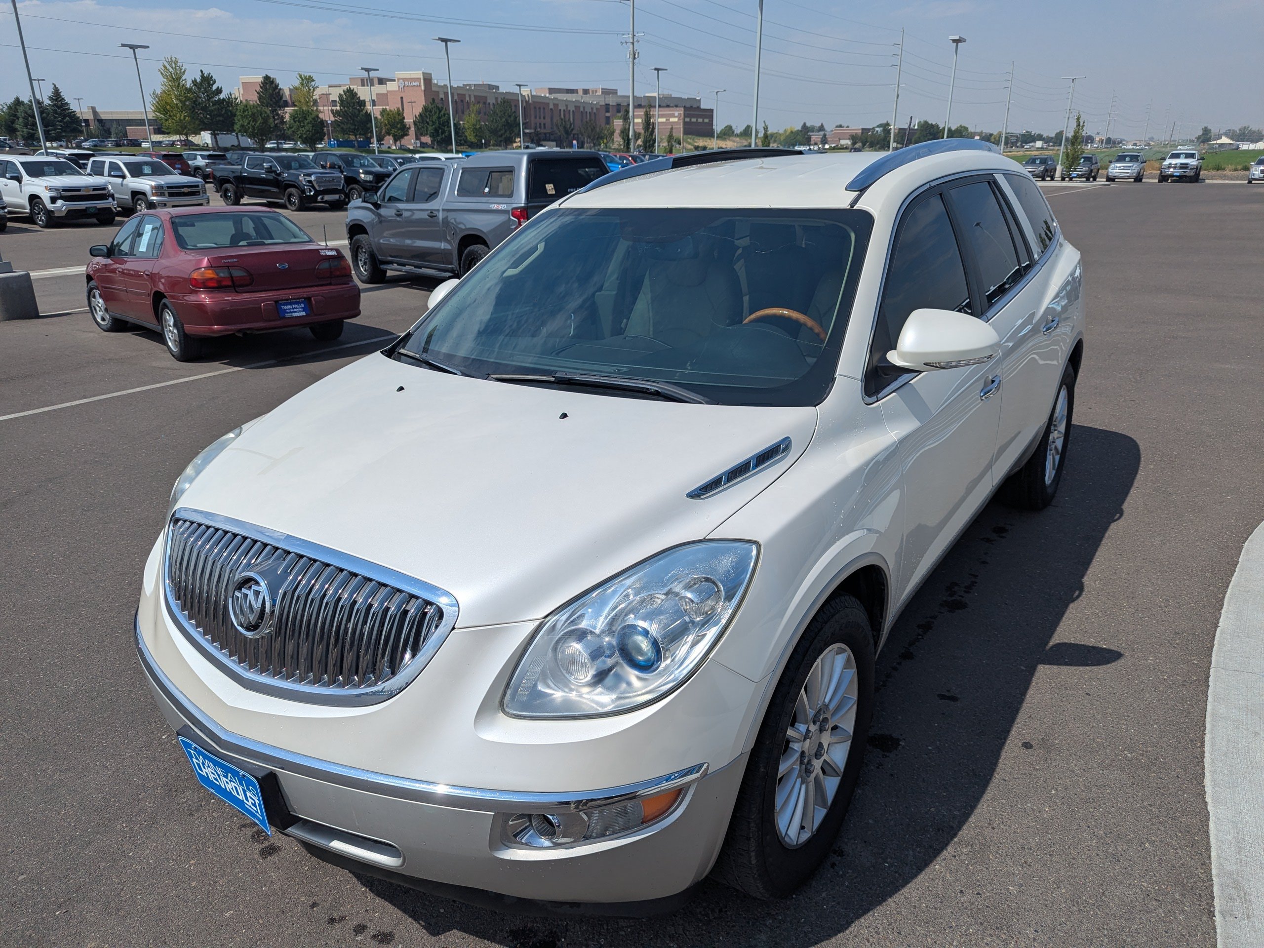 Used 2011 Buick Enclave CXL AWD/4WD image 8