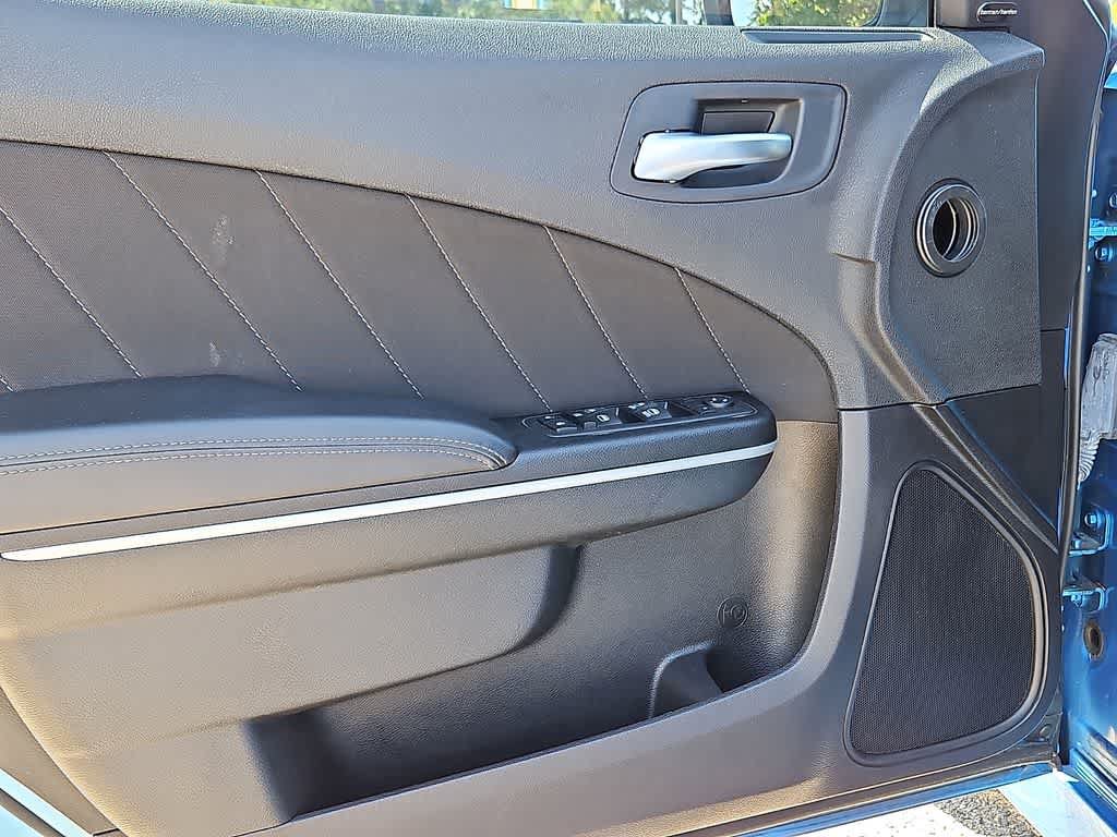 Used 2023 Dodge Charger R/T w/ Harman/Kardon Audio Group RWD image 11