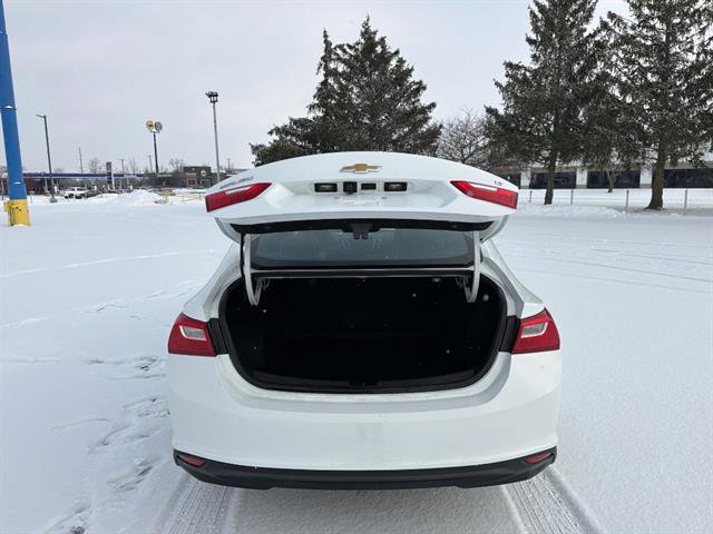 Used 2023 Chevrolet Malibu LT image 41