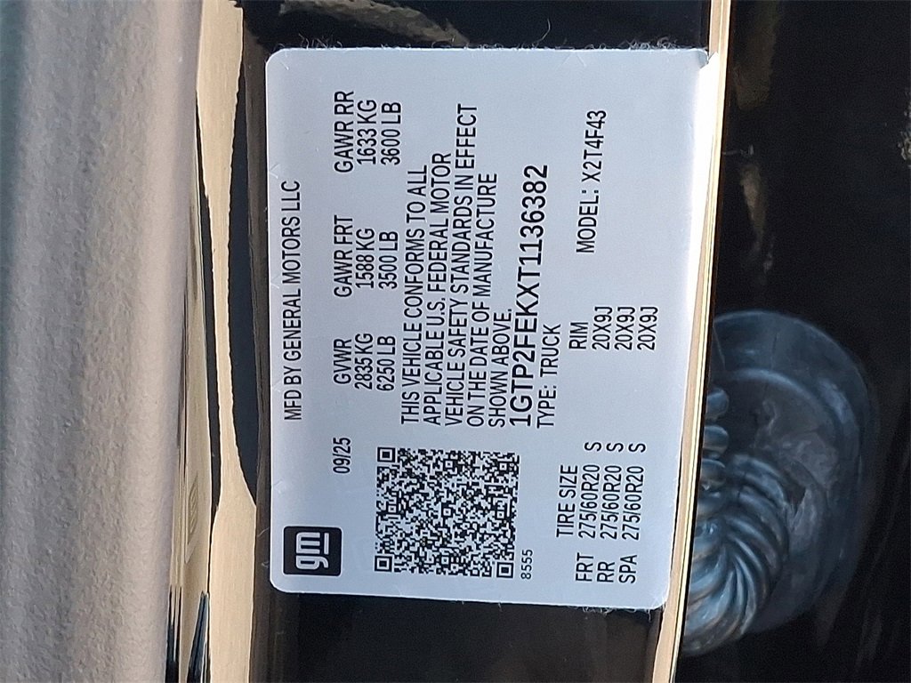 New 2026 GMC Canyon Denali w/ LPO, Denali Black Edition image 12