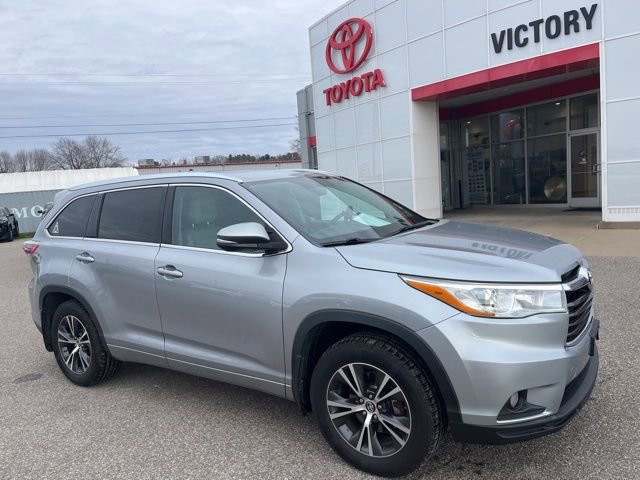 Used 2016 Toyota Highlander XLE