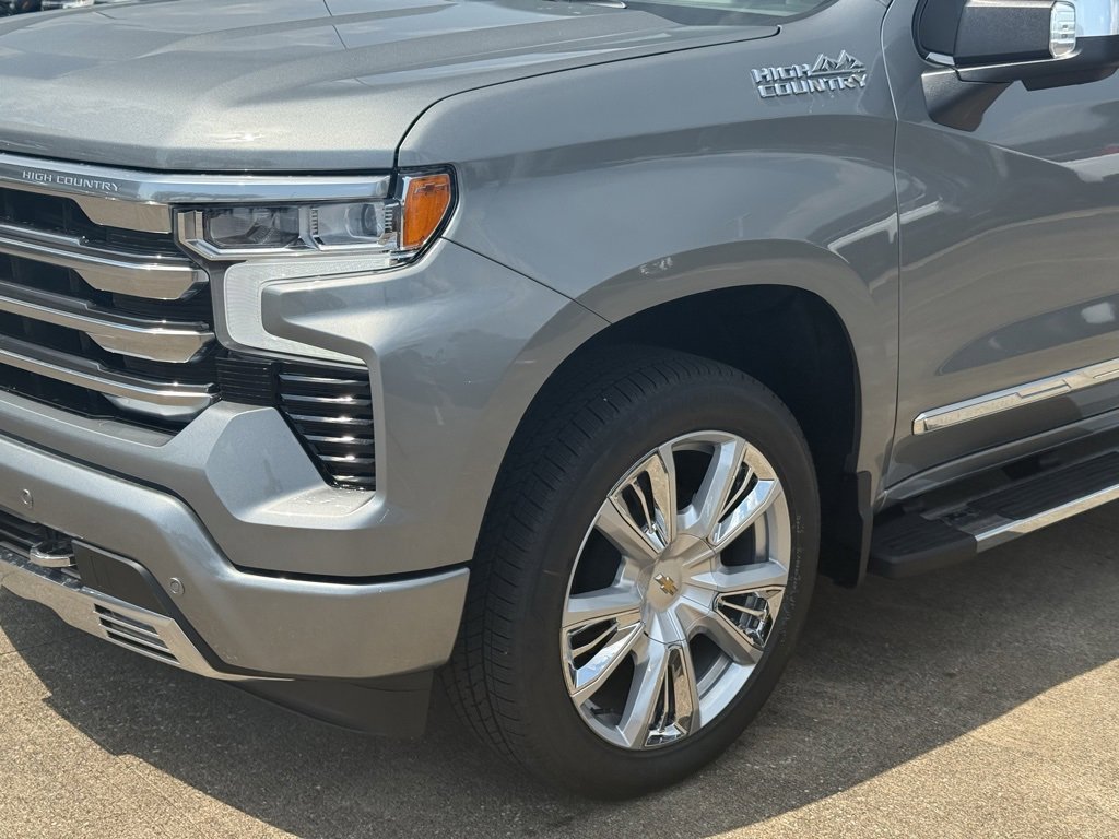 New 2026 Chevrolet Silverado 1500 High Country w/ High Country Premium Package image 2