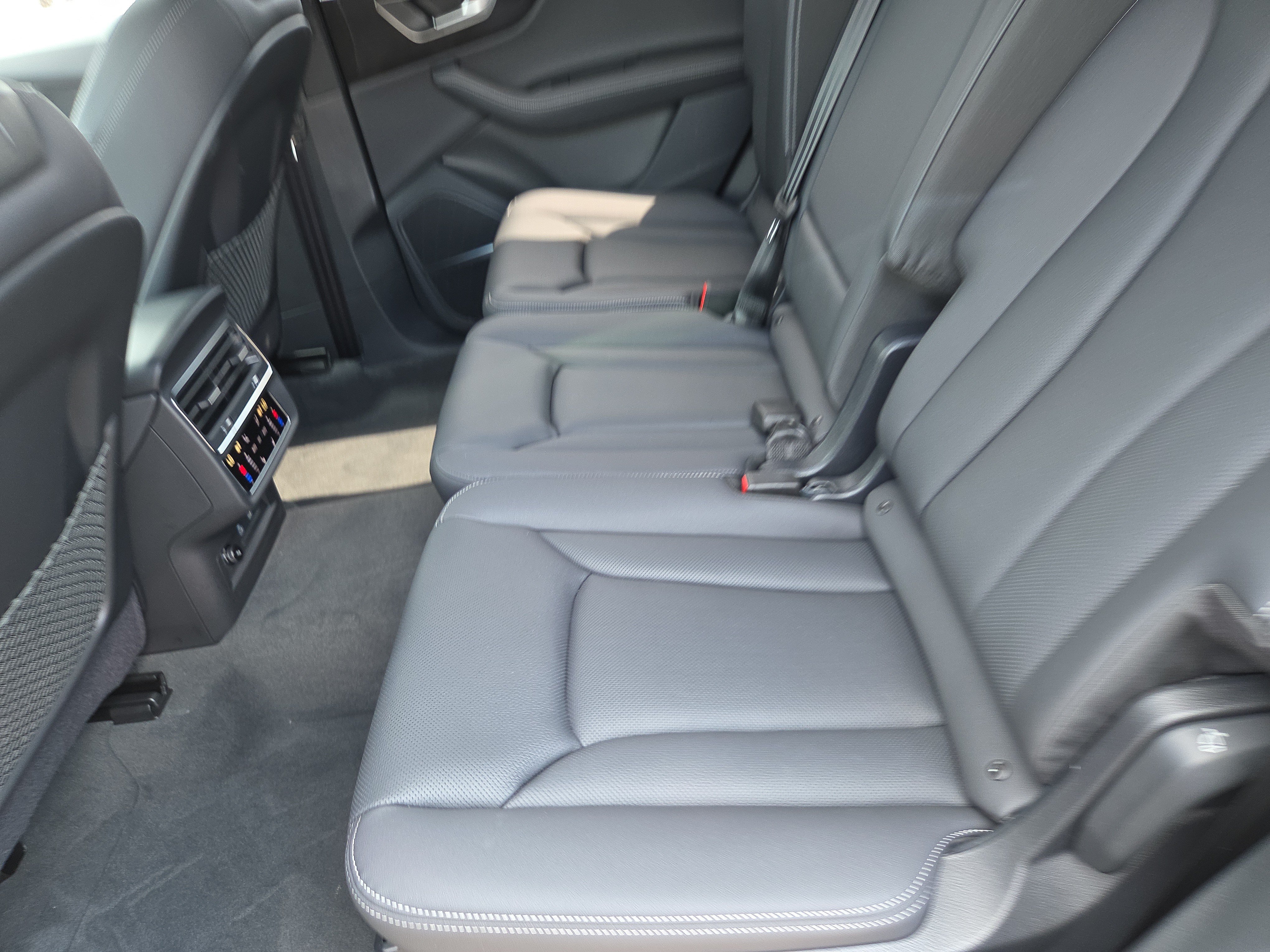 Certified 2026 Audi Q7 3.0T Premium Plus AWD/4WD image 7