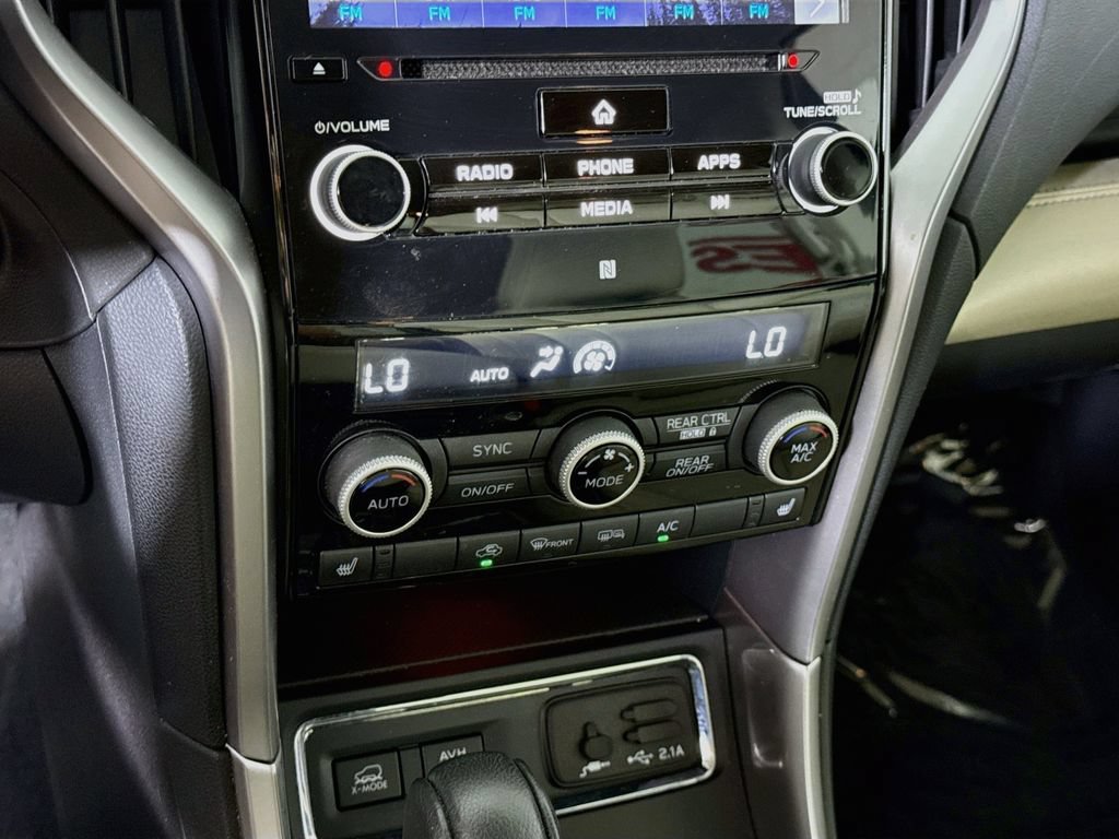 Used 2019 Subaru Ascent Limited AWD/4WD image 7