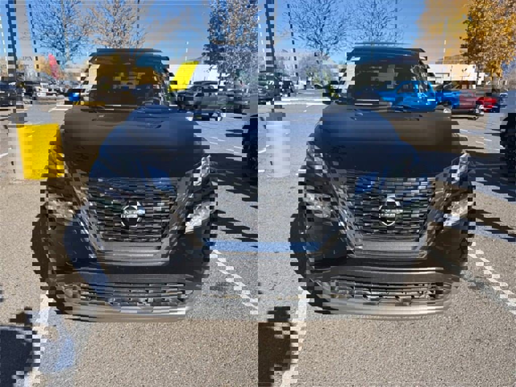 Used 2023 Nissan Rogue SV image 8