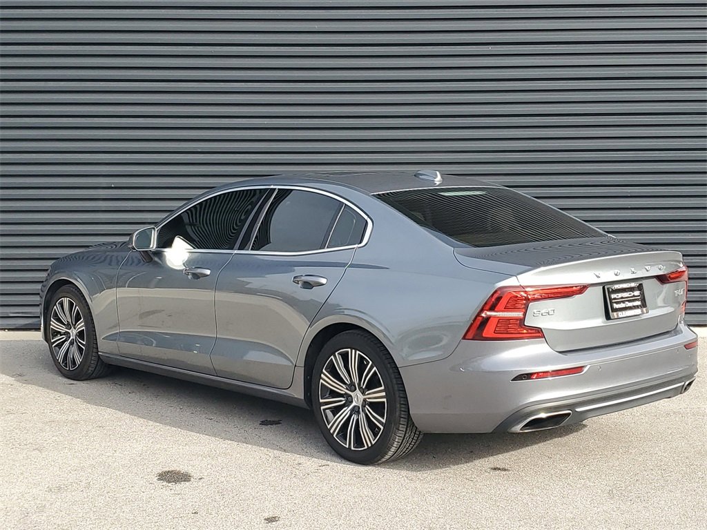 Used 2020 Volvo S60 T6 Inscription image 3