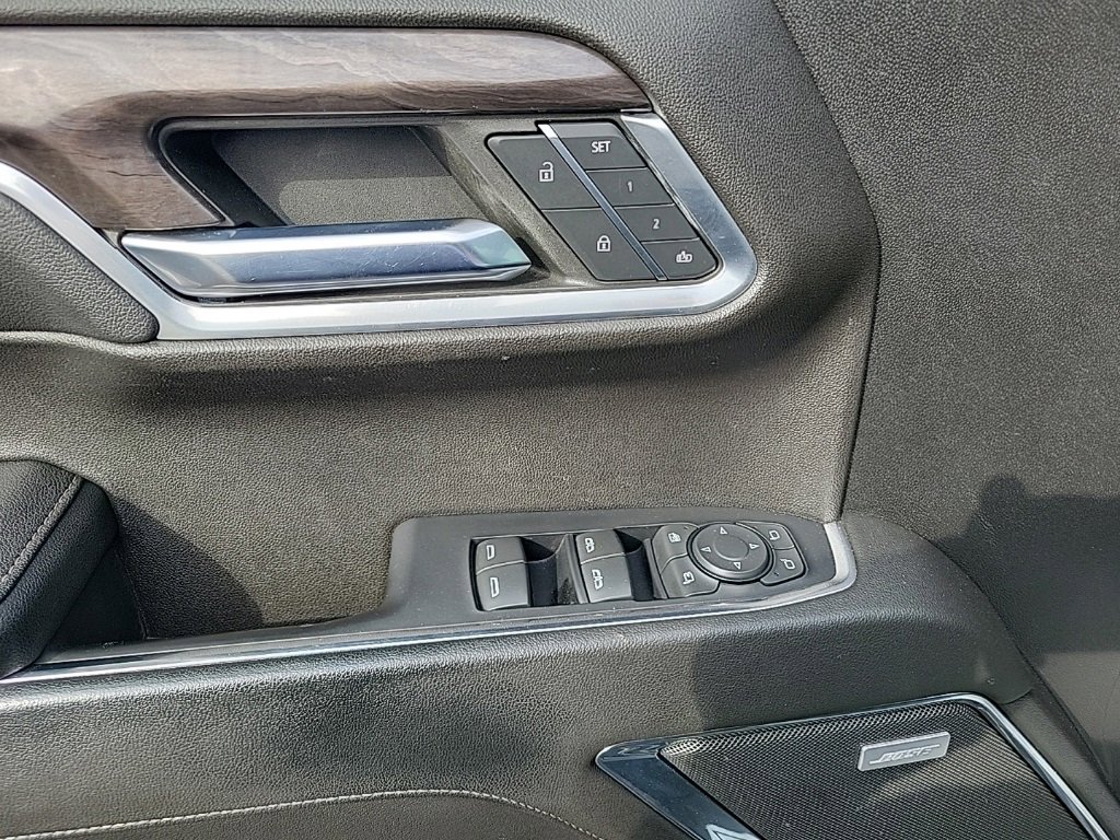 Used 2022 Chevrolet Silverado 1500 LTZ w/ LTZ Premium Package image 5