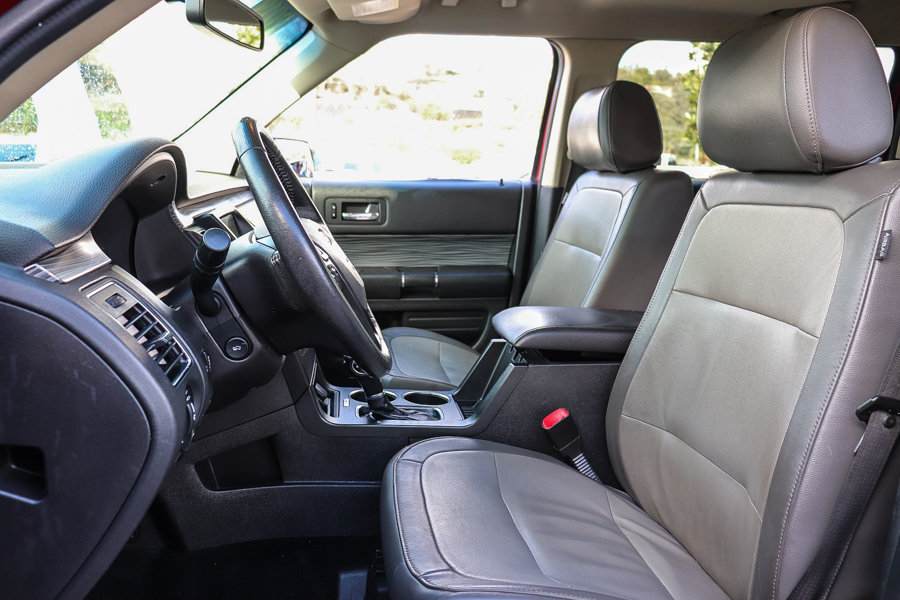Used 2019 Ford Flex SEL w/ Equipment Group 202A FWD image 17