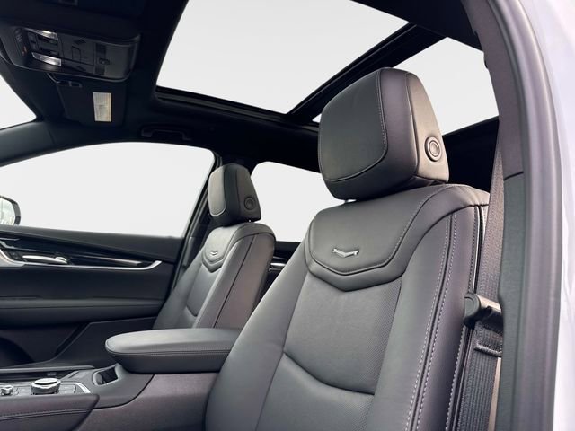 New 2026 Cadillac XT5 Premium Luxury w/ Driver Assist Package image 17