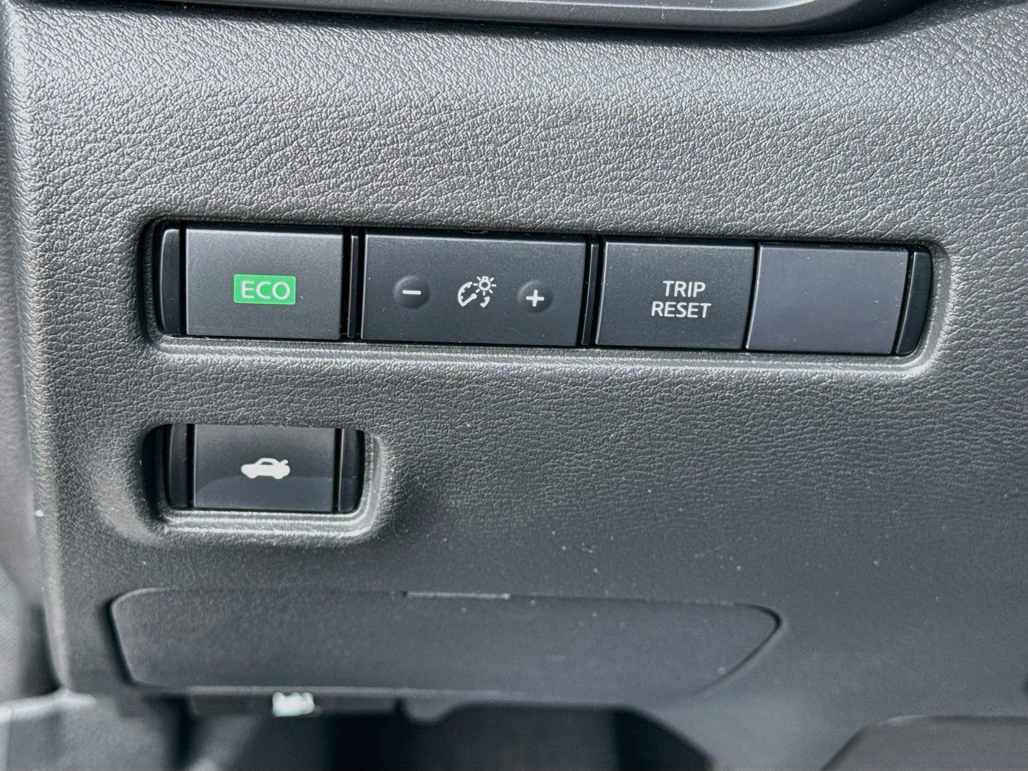 Used 2024 Nissan Sentra S FWD image 16