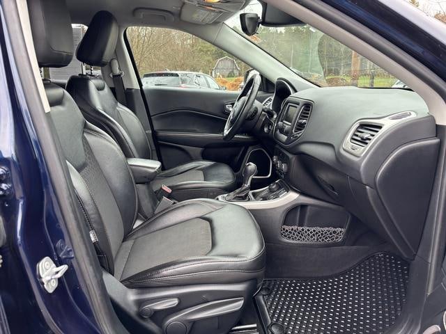 Used 2018 Jeep Compass Latitude w/ Cold Weather Group image 15