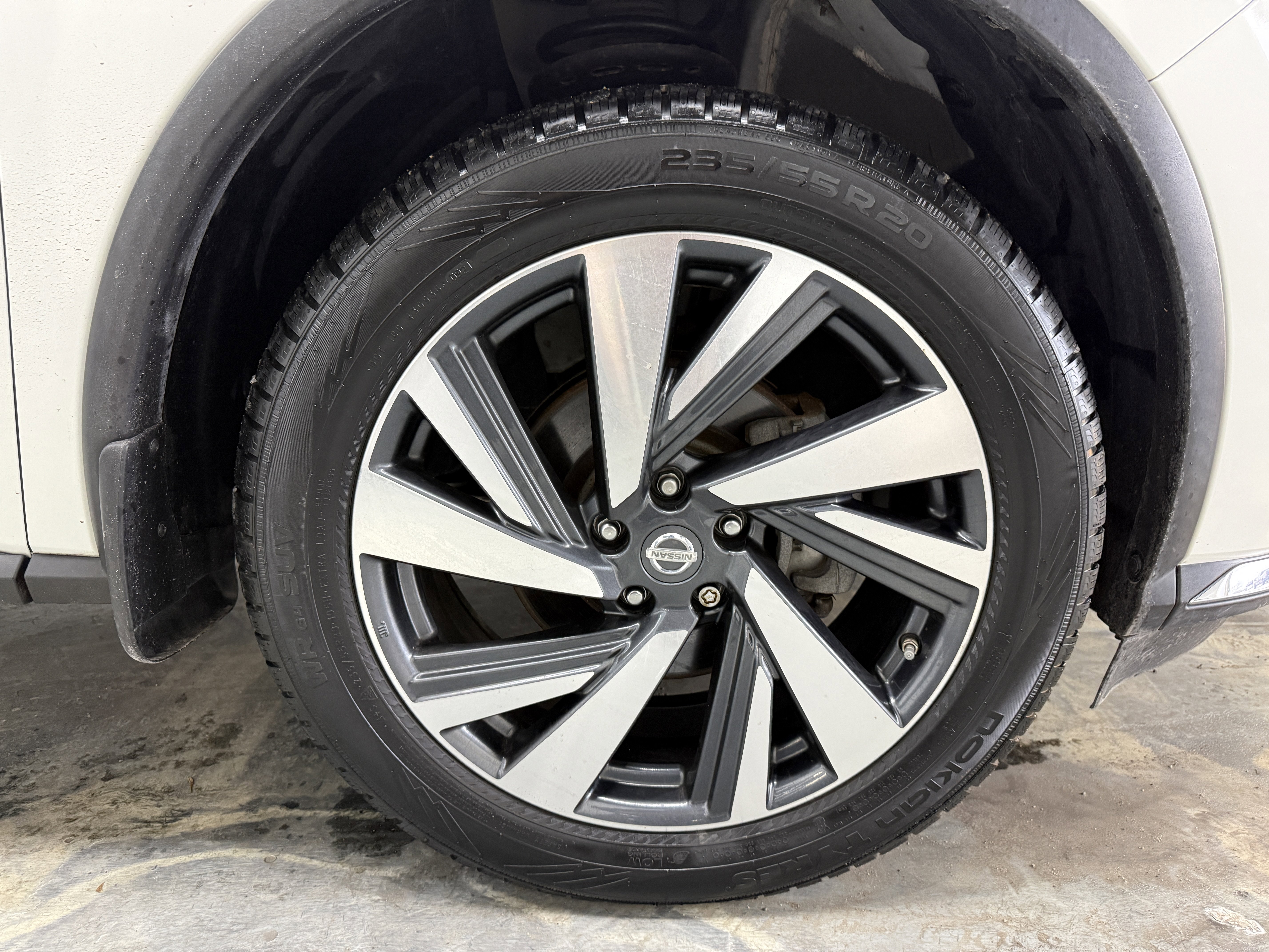 Used 2017 Nissan Murano Platinum image 30