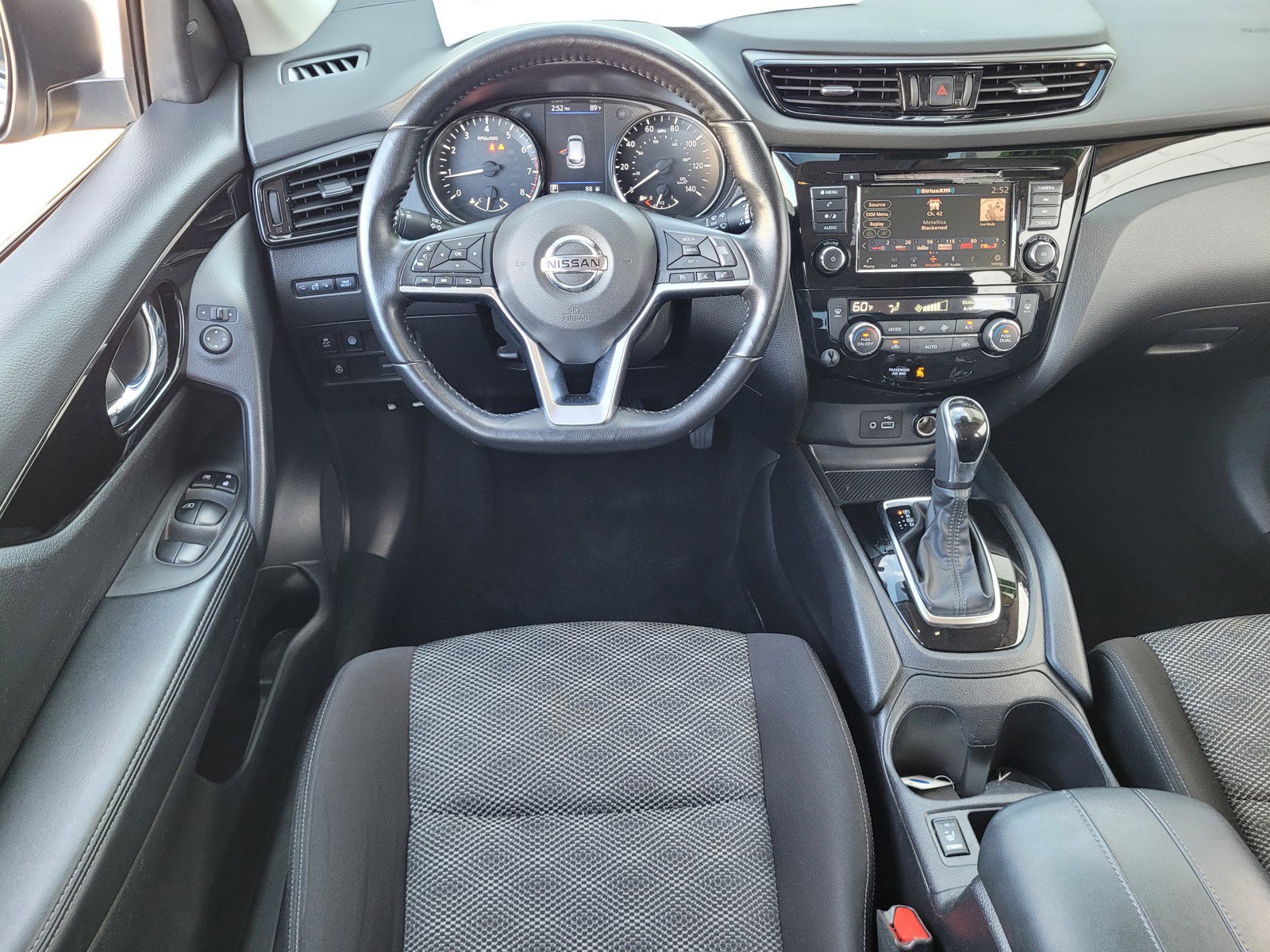 Certified 2021 Nissan Rogue Sport SV image 7