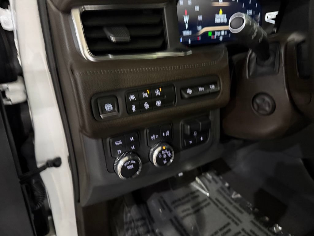 Used 2024 GMC Yukon Denali w/ Max Trailering Package AWD/4WD image 14