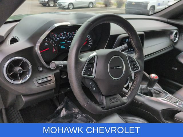 Used 2017 Chevrolet Camaro SS RWD image 10