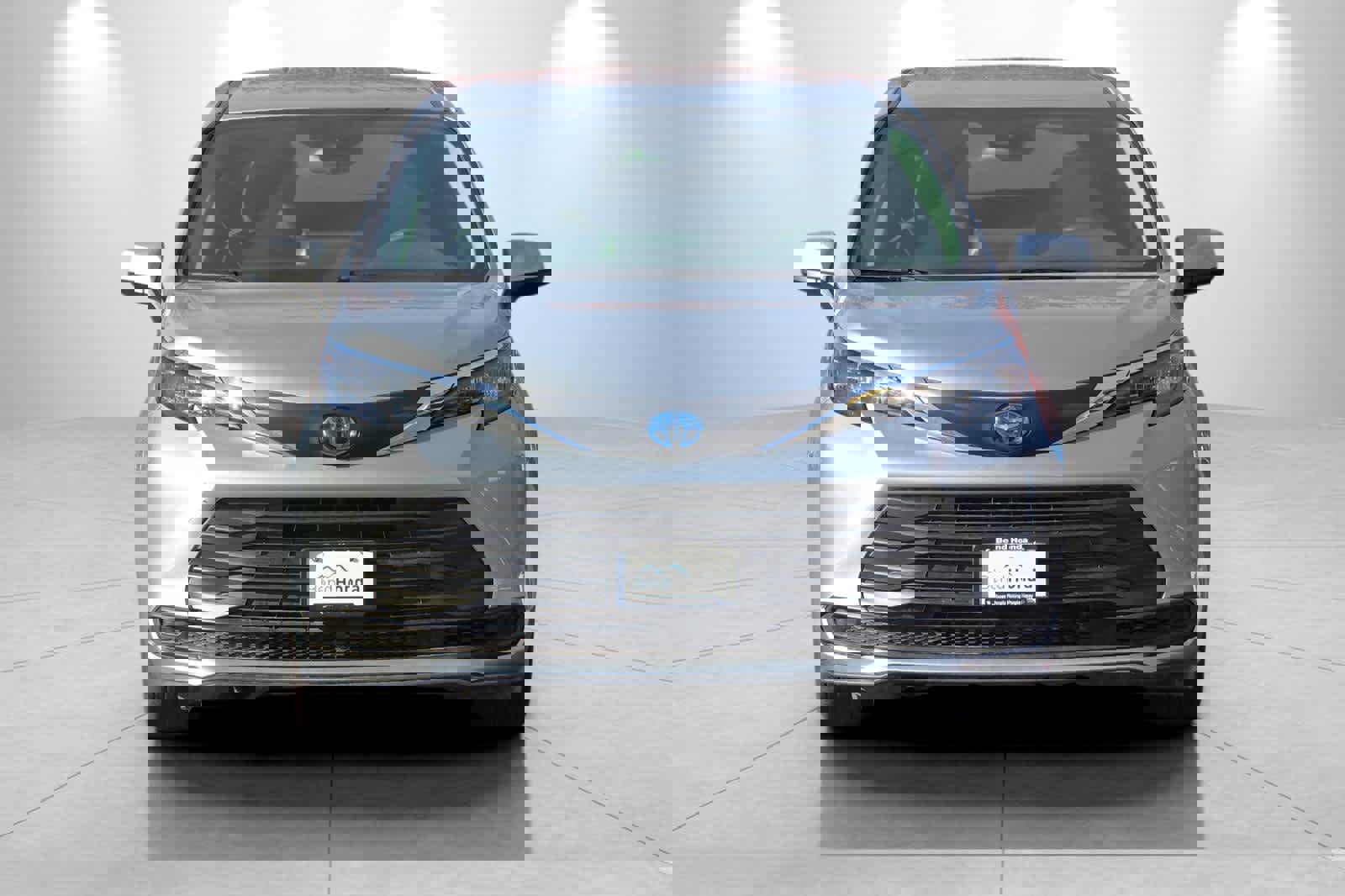 Used 2024 Toyota Sienna LE image 10