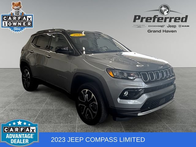 Used 2023 Jeep Compass Limited AWD/4WD image 1