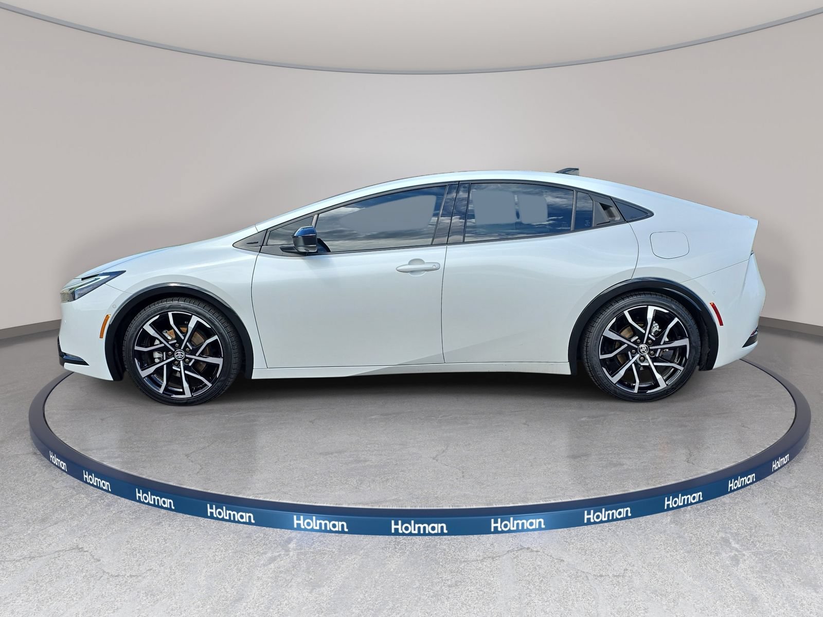 Used 2024 Toyota Prius Prime Premium w/ Advanced Technology Package FWD image 9