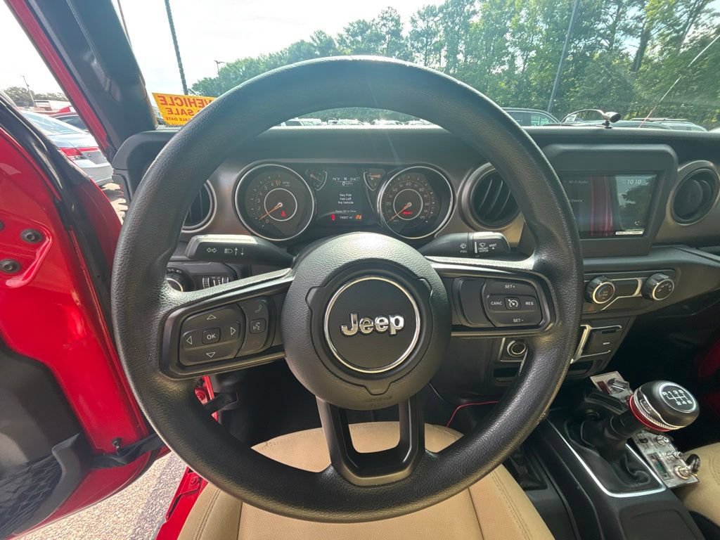 Used 2020 Jeep Gladiator Sport AWD/4WD image 13