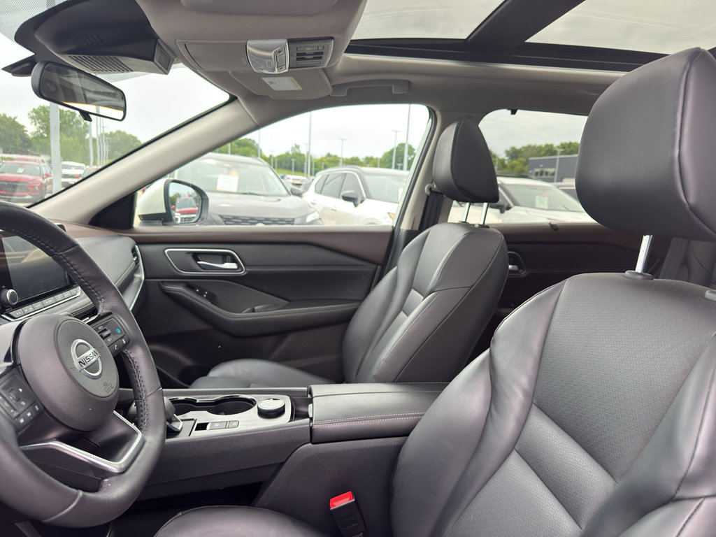 Certified 2021 Nissan Rogue SV w/ Premium Package AWD/4WD image 26